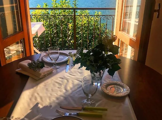 Holidays Rivabella * 勒泽诺